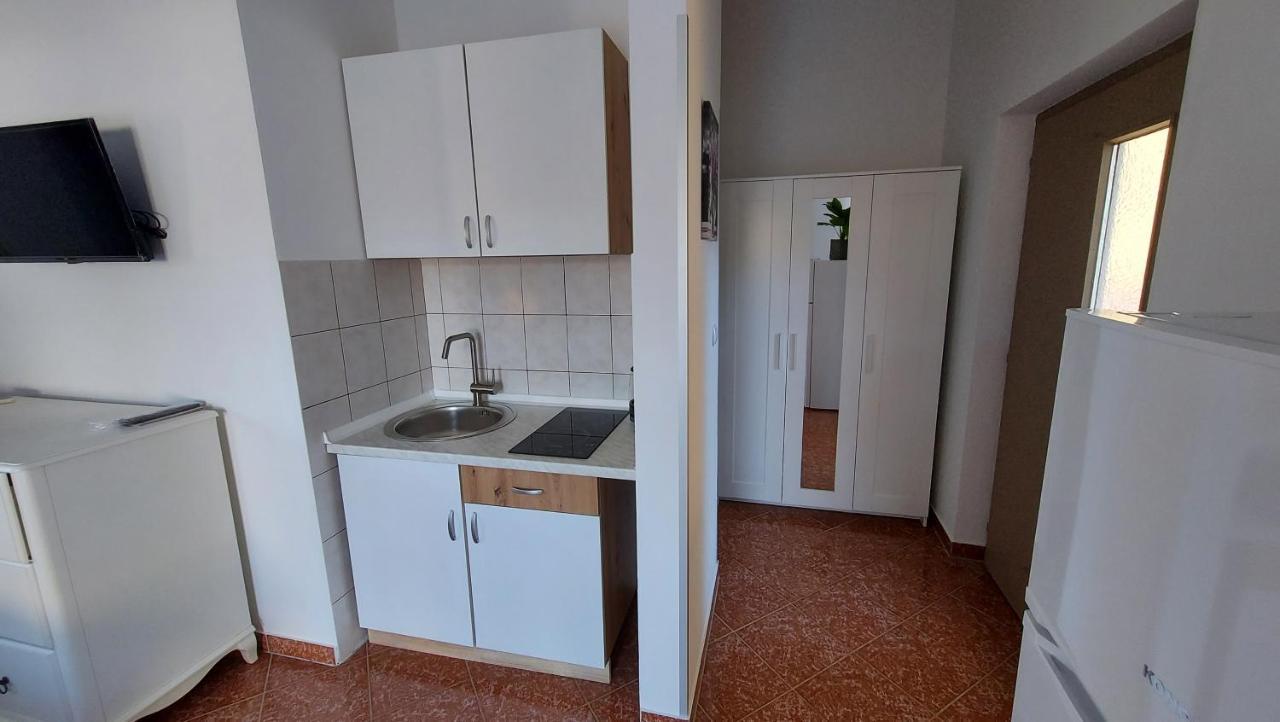 Soline Ada Appartement Pjescana Uvala Buitenkant foto