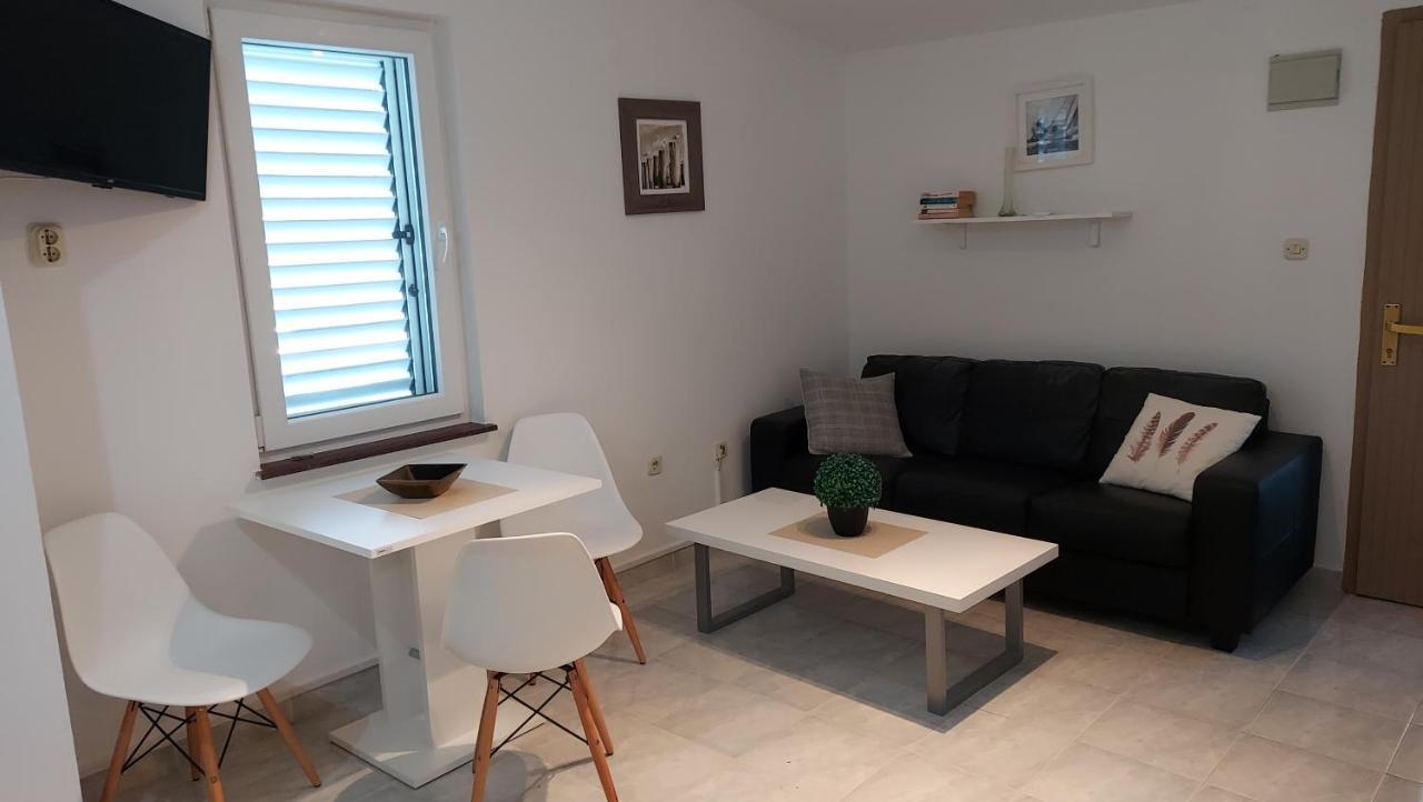 Soline Ada Appartement Pjescana Uvala Buitenkant foto