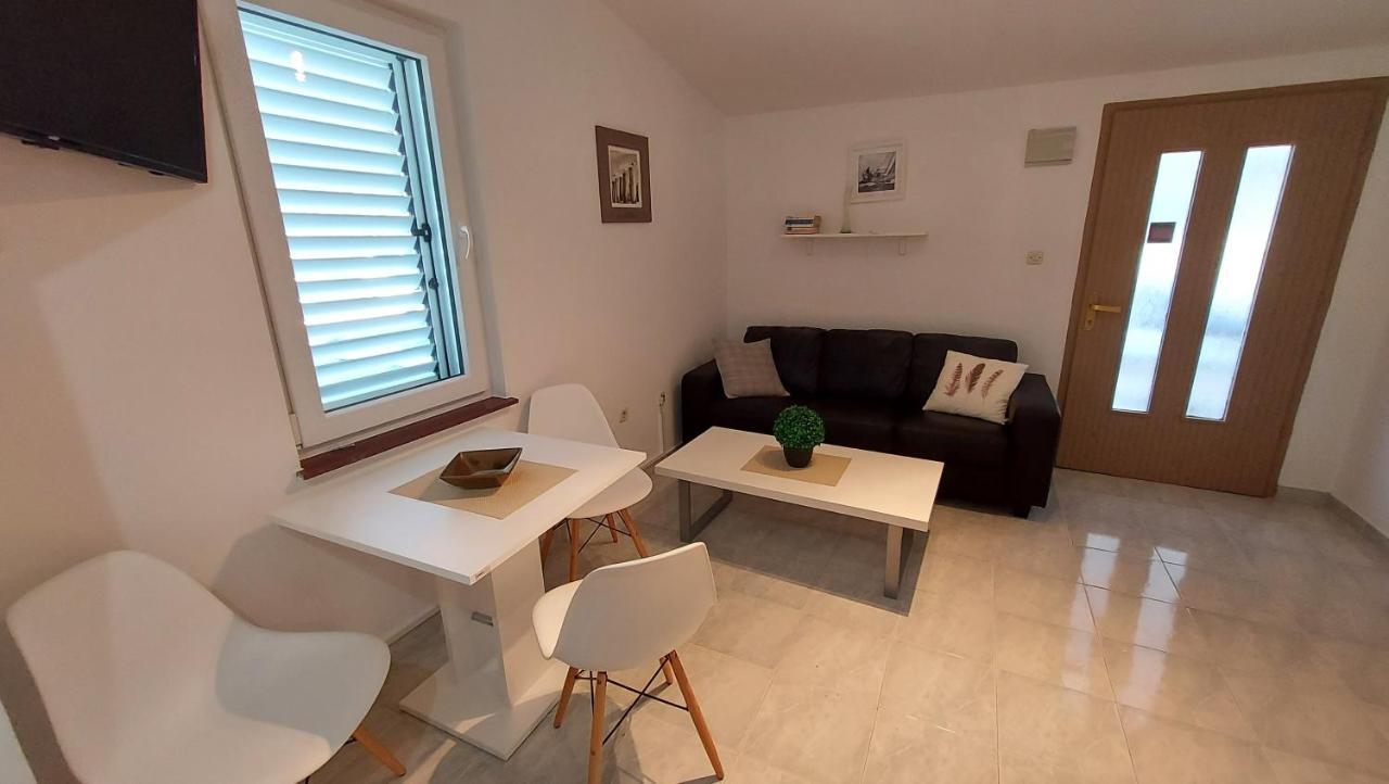 Soline Ada Appartement Pjescana Uvala Buitenkant foto