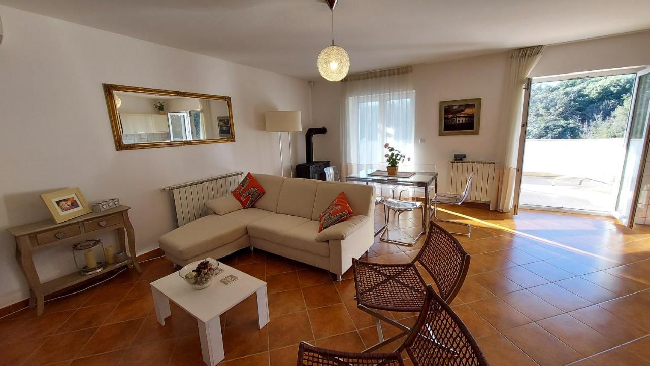 Soline Ada Appartement Pjescana Uvala Buitenkant foto