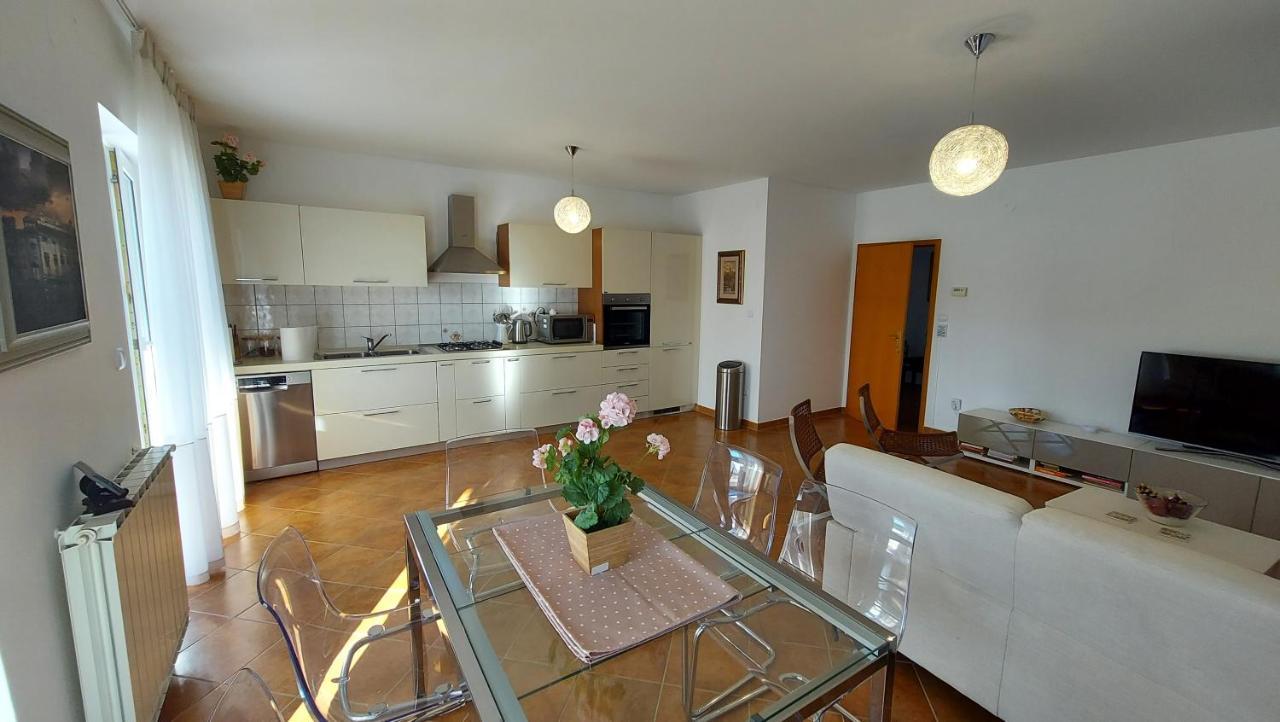 Soline Ada Appartement Pjescana Uvala Buitenkant foto