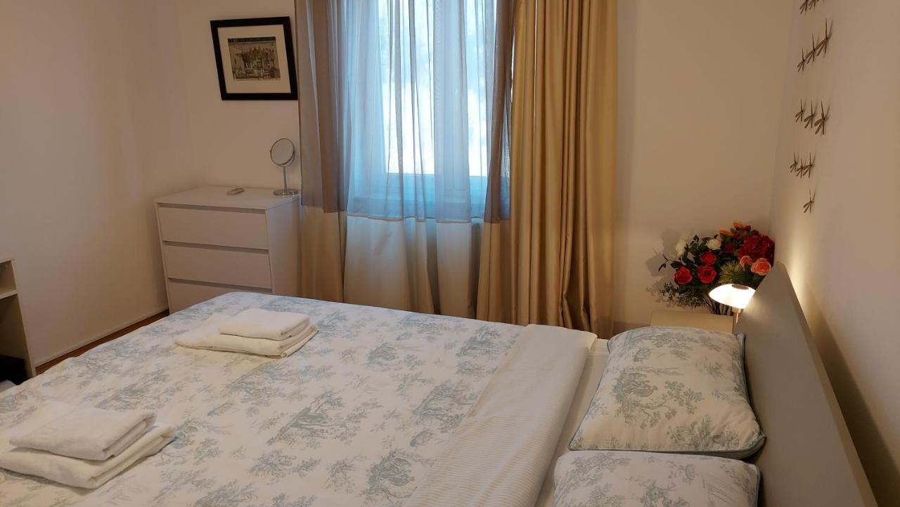 Soline Ada Appartement Pjescana Uvala Buitenkant foto