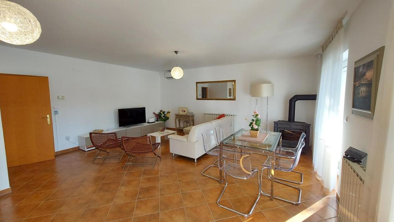 Soline Ada Appartement Pjescana Uvala Buitenkant foto
